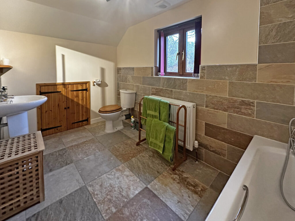 Family Bathroom, Full-size Bath, Country Cottage, Rural Retreat, Basel Cottage, Brecon Beacons, Llandovery, Carmarthenshire, Wales, Self-Catering Holiday Cottage